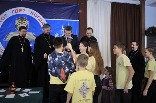 <b> Молодёжная команда Казанского храма стала победителем в ежегодном интеллектуальном турнире благочиния </b>